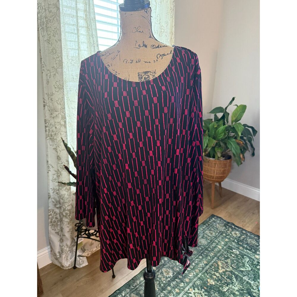 C Est. 1946 Women's Black & Red 3/4 Sleeve Blouse with Tie Hem Size 26/28W